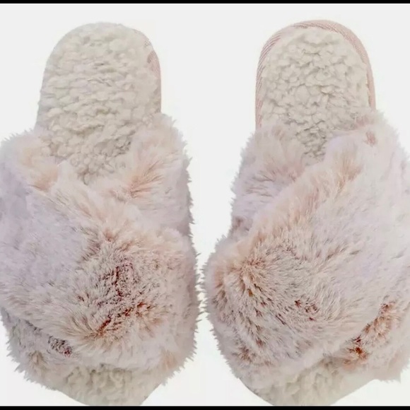 Lemon Women's Faux-Fur Slide Spa Slippers L/xl 9/10 Pink Stay home Comfortable Lemon Women's Faux-Fur Slide Spa Slippers L/xl 9/10 Pink Stay home Comfortable